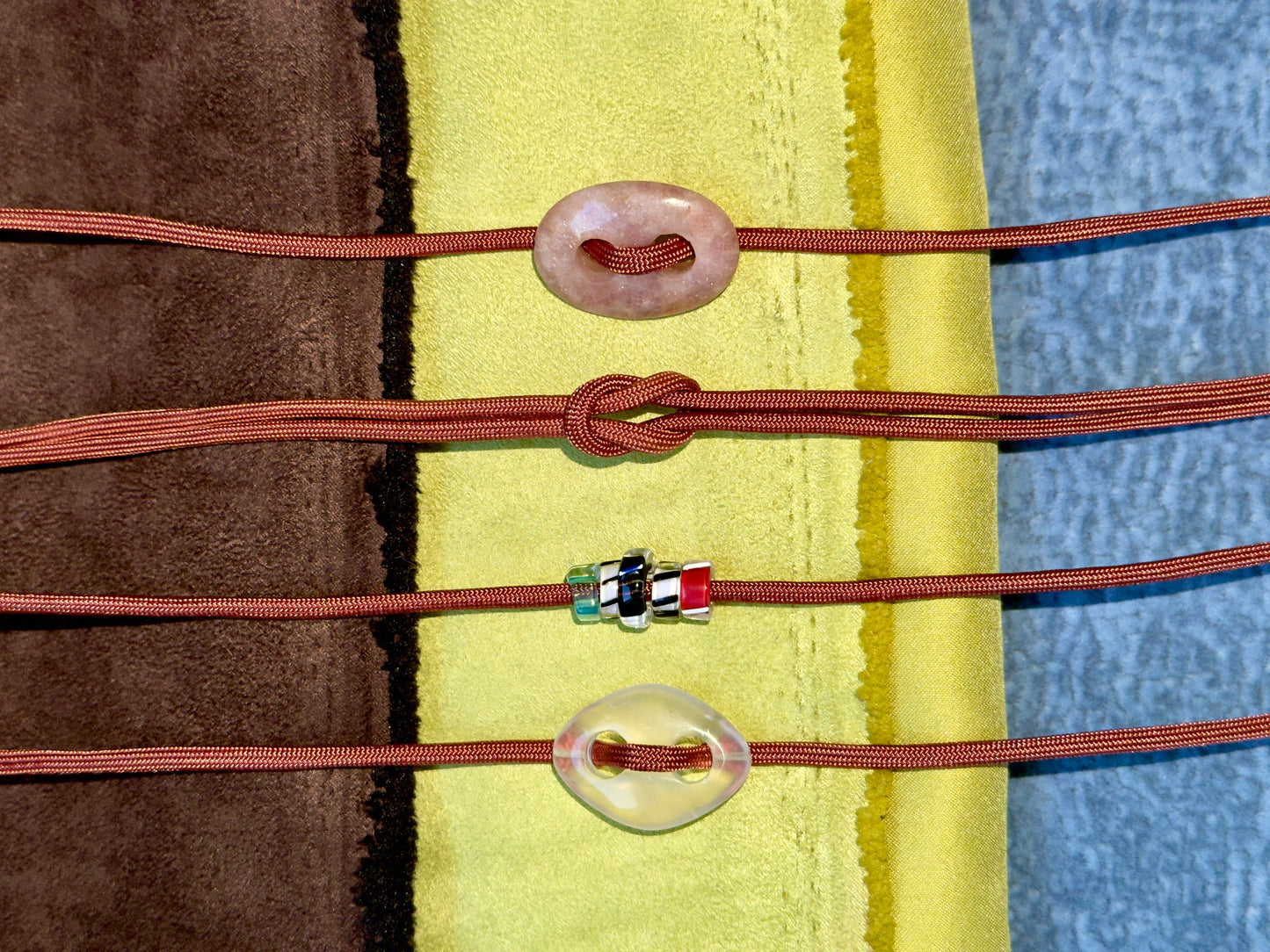Paracord Bracelet with Hand-blown Glass Beads